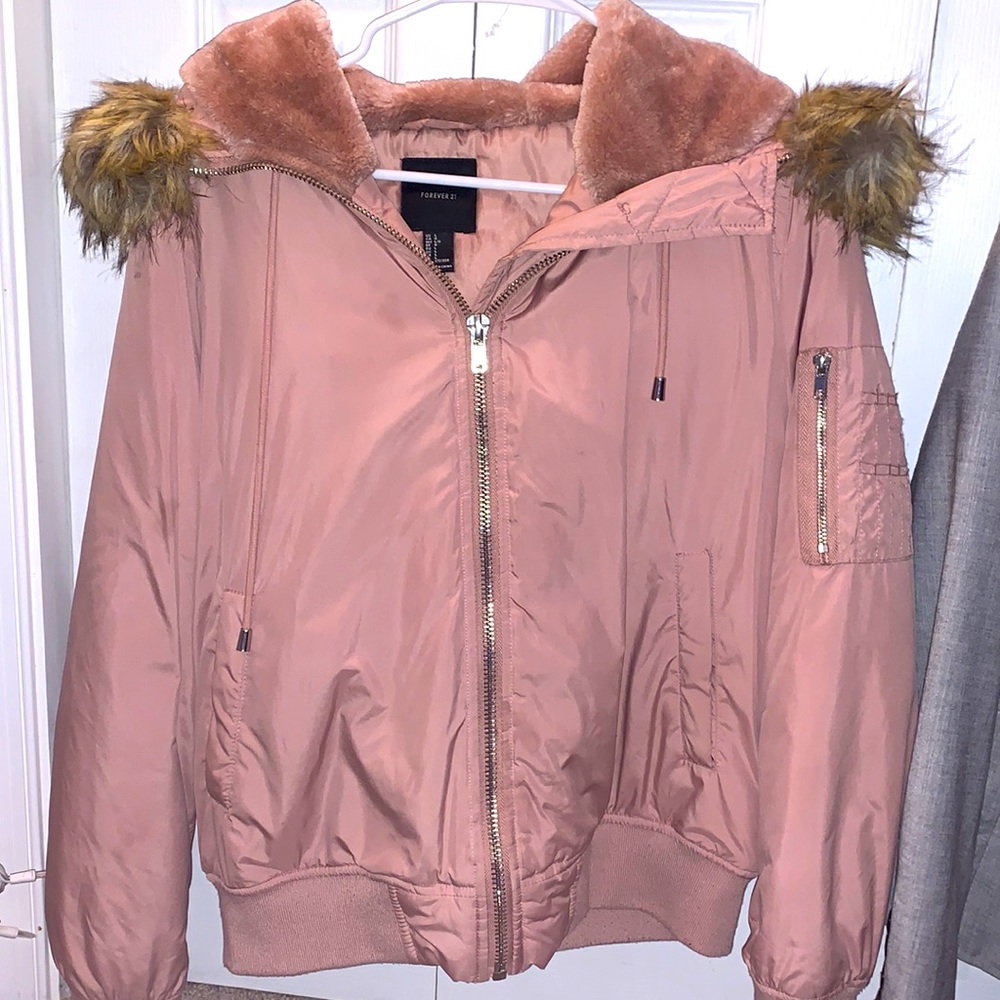 FOREVER 21 pink winter jacket with fur hood